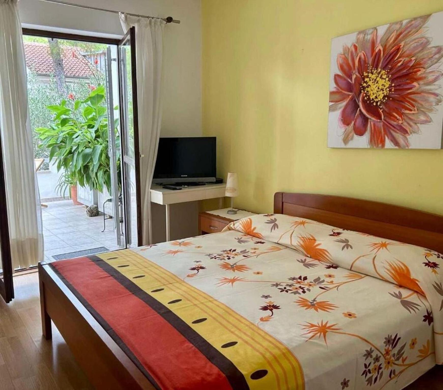 Apartments Matkov - Quite And Peaceful Location Jelsa  Exteriér fotografie